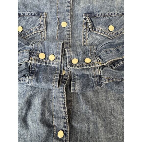Gap Pearl Snap Denim Chambray Blue Shirt Western Boho Casual Grunge Women's XS - Picture 8 of 8